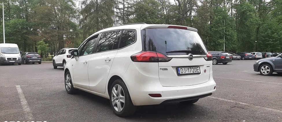 Opel Zafira cena 27900 przebieg: 226000, rok produkcji 2012 z Góra małe 667